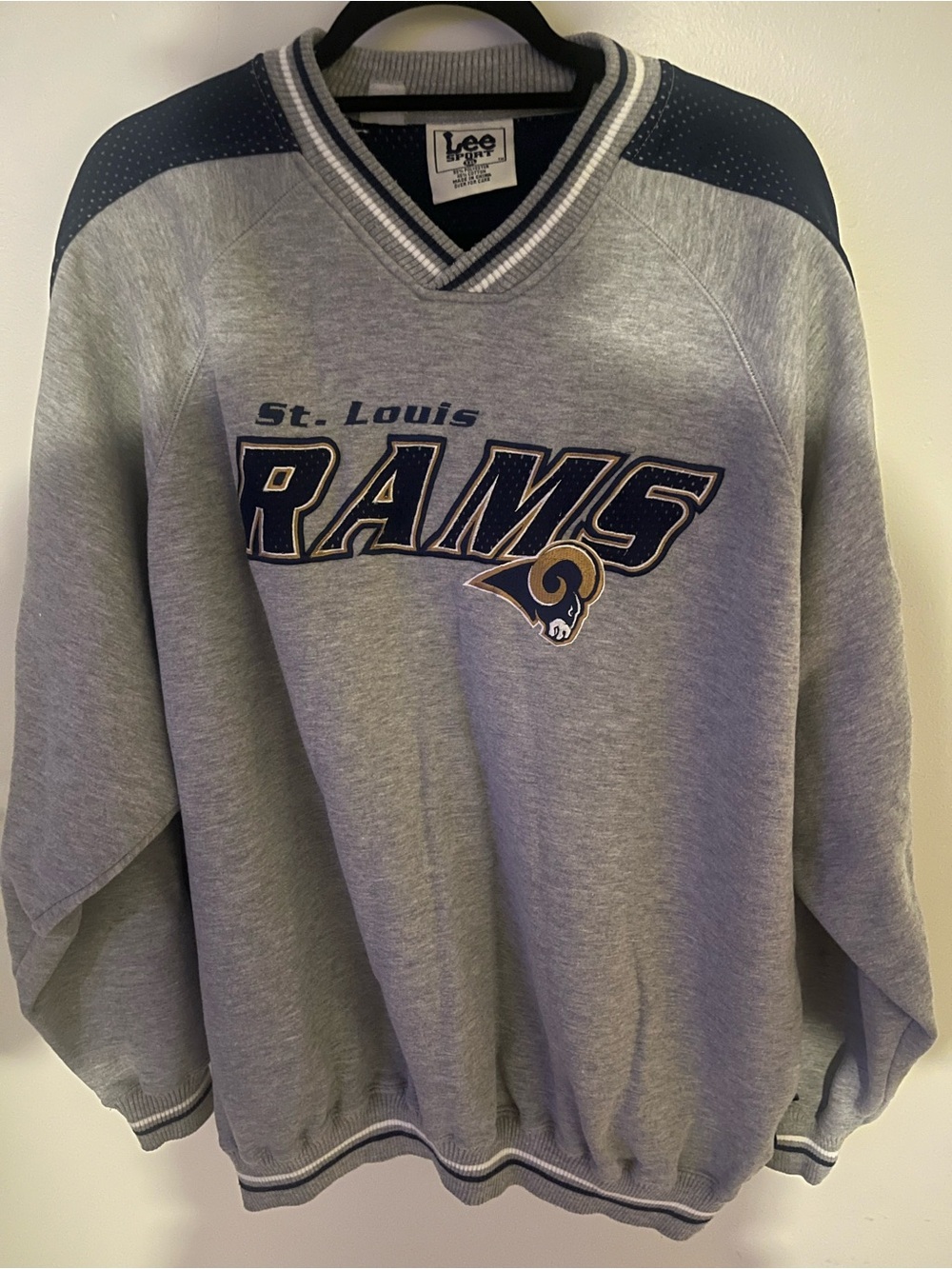 St. Louis Rams Lee Sport Gray Pullover Sweatshirt